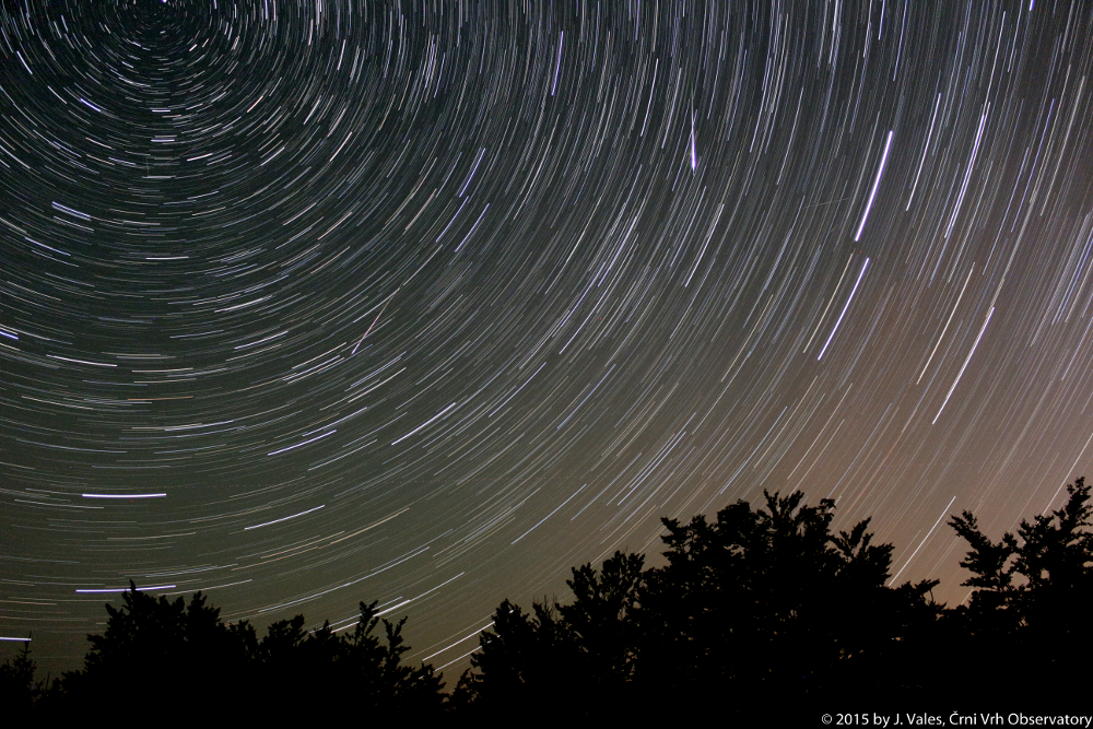 Startrails-Perz-Vales-2015